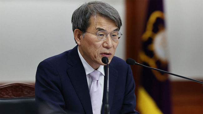 노태악 전 선관위원장 자택·선관위 압수수색…특검, 강제수사 착수 기사 이미지